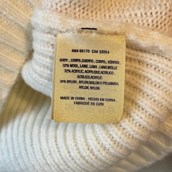 Moth White Keyhole Mock Neck Batwing Sweater - Picture 10 of 10